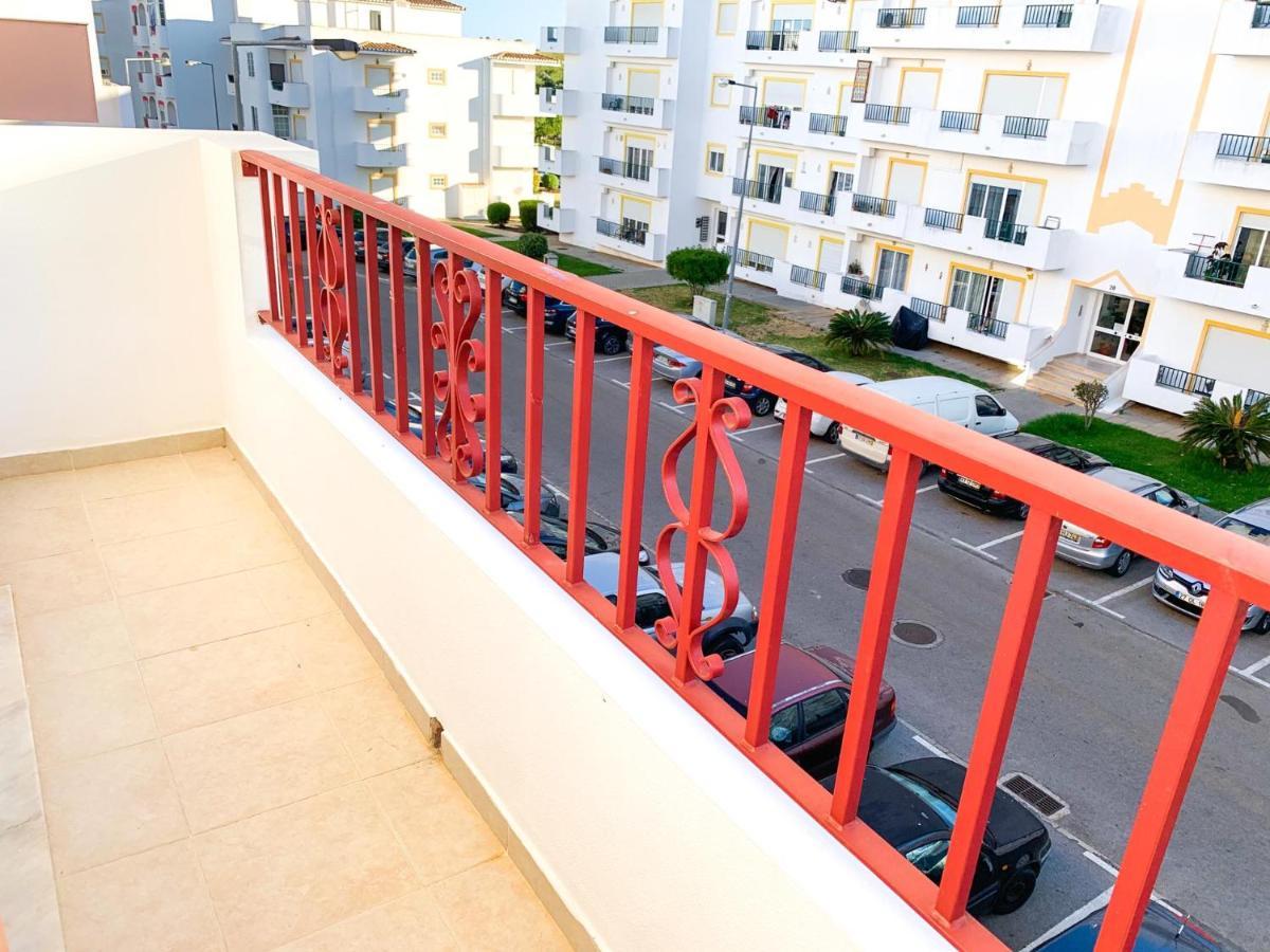 Apartamento T2 Carvoeiro-Lagoa Precos Acessiveis Ngoại thất bức ảnh