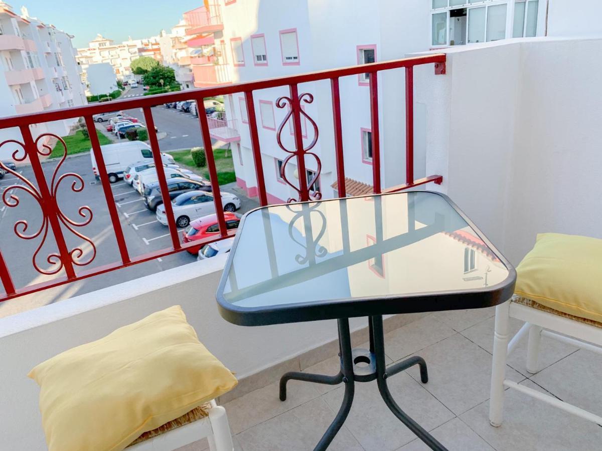 Apartamento T2 Carvoeiro-Lagoa Precos Acessiveis Ngoại thất bức ảnh